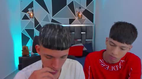 JuanSteven online show from February 3, 1:57 am