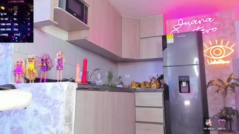 Snapshot of juana18quintero chatting on February 25, 6:14 am JUANA VALENTINA QUINTERO independent model ONLY FANS --- Juanaquintero online show from February 25, 6:14 am