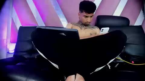 juancamilo66_ online show from March 20, 3:55 am