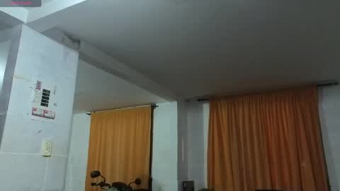 juancamilo66_ online show from May 10, 2:29 am