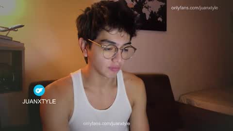 . online show from December 19, 6:25 pm