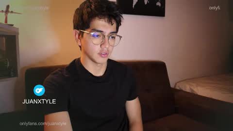 . online show from December 4, 3:17 am