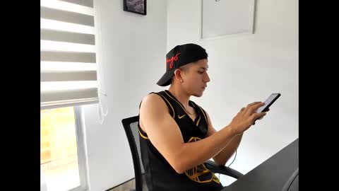 juanda9811 online show from October 22, 7:37 pm