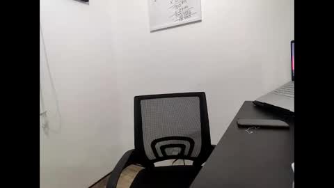 juanda9811 online show from November 12, 4:59 am