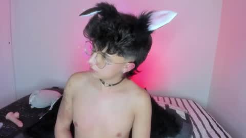 Snapshot of juandaaa__ chatting on January 7, 1:59 am juandaaa__ online show from January 7, 1:59 am