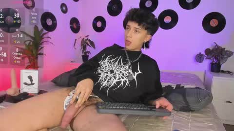 juandaaa__ online show from February 12, 4:27 am