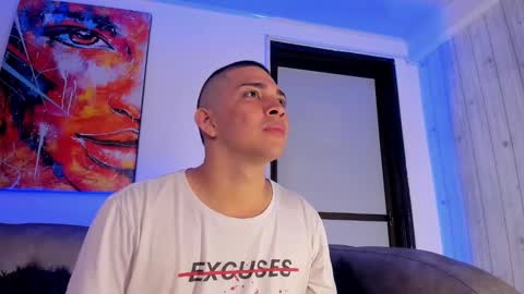 Snapshot of juandiamonds chatting on February 7, 12:39 pm Juan David online show from February 7, 12:39 pm