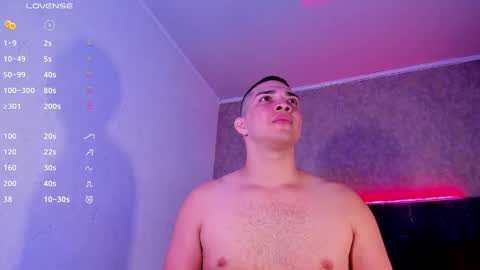 Snapshot of juandiamonds chatting on February 17, 1:22 pm Juan David online show from February 17, 1:22 pm