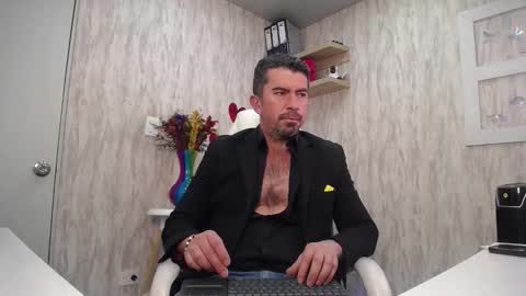 Juan k online show from February 19, 3:38 am