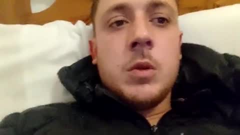 Snapshot of juanmapapiirico chatting on February 17, 12:32 am JuanmaSEX online show from February 17, 12:32 am