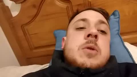 Snapshot of juanmapapiirico chatting on December 24, 12:33 am JuanmaSEX online show from December 24, 12:33 am