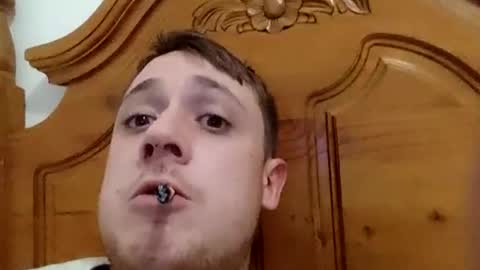 Snapshot of juanmapapiirico chatting on January 6, 5:41 am JuanmaSEX online show from January 6, 5:41 am