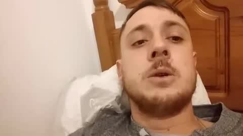 Snapshot of juanmapapiirico chatting on December 22, 4:17 am JuanmaSEX online show from December 22, 4:17 am