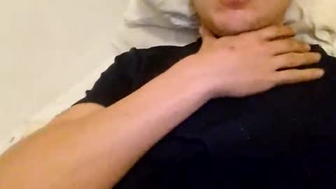 Snapshot of juanmapapiirico chatting on March 7, 2:25 am JuanmaSEX online show from March 7, 2:25 am