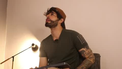juanmilano online show from July 10, 9:19 pm