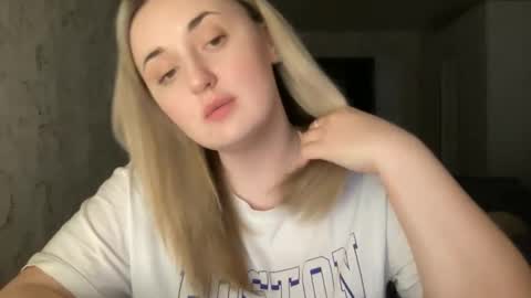 JudeValenti online show from April 13, 5:39 pm