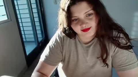 Judithamelia online show from December 4, 9:07 pm