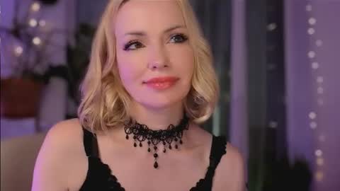 Goddess Julia online show from July 2, 5:18 pm