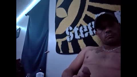 Tx man  his lady online show from September 30, 9:31 am