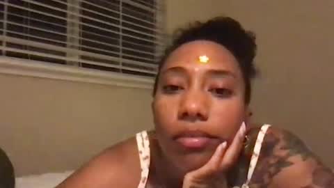 juicijazzi online show from November 4, 9:43 am