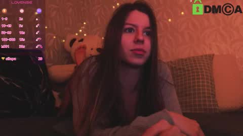 laura online show from October 3, 5:21 pm