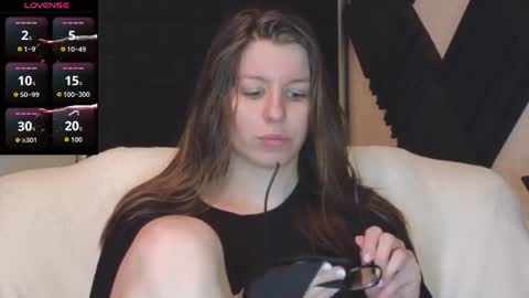 laura online show from June 17, 8:19 am