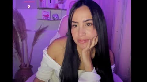Snapshot of juicy_peach_ass chatting on September 15, 11:17 pm valeska online show from September 15, 11:17 pm