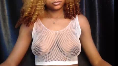Snapshot of juicy_plumx chatting on February 18, 10:05 am Wet Baddie online show from February 18, 10:05 am