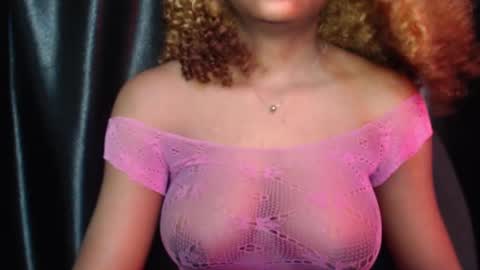Snapshot of juicy_plumx chatting on February 11, 4:13 pm Wet Baddie online show from February 11, 4:13 pm