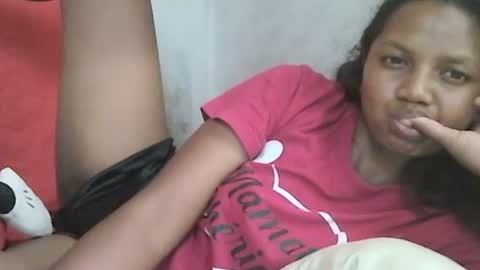 Snapshot of juicy_pretty chatting on December 2, 11:51 am stellah online show from December 2, 11:51 am
