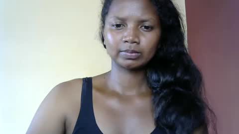 Snapshot of juicy_pretty chatting on February 24, 10:26 am stellah online show from February 24, 10:26 am