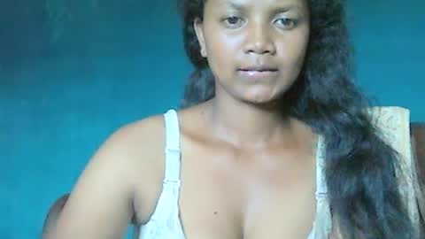 Snapshot of juicy_pretty chatting on January 8, 8:06 am stellah online show from January 8, 8:06 am