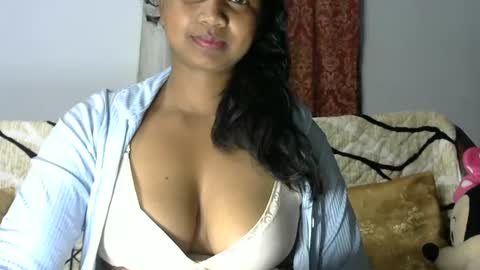 stellah online show from July 15, 2:06 am