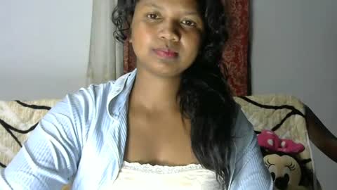 stellah online show from July 14, 2:05 am