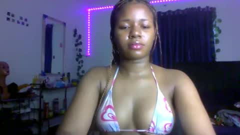 Emily online show from October 3, 8:22 am