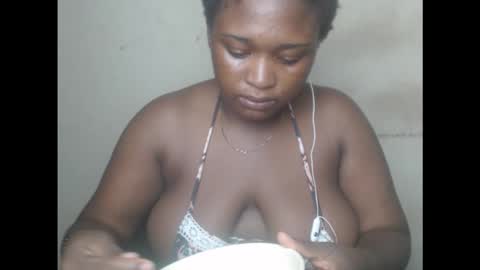 Snapshot of juicyboobssx chatting on September 18, 10:36 pm juicyboobssx online show from September 18, 10:36 pm