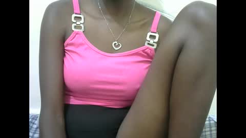 juicyebonitaa online show from January 19, 12:20 am