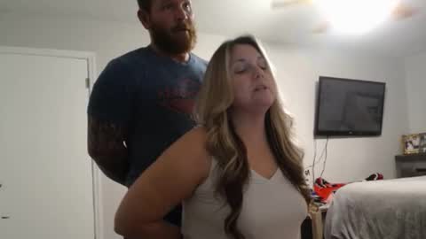 JuicyPeach36 online show from December 21, 12:31 am