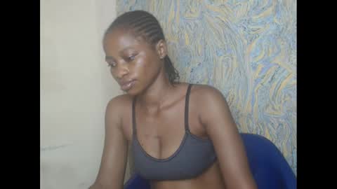 juicypiexx online show from February 27, 1:19 am