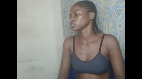 juicypiexx online show from February 27, 4:24 am