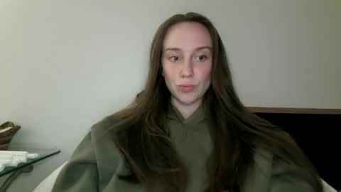 Snapshot of juicysavanah chatting on November 1, 7:40 am Sav online show from November 1, 7:40 am