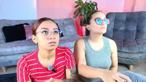 Jules and Gia online show from October 14, 3:04 pm