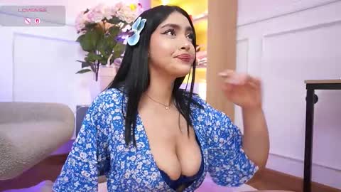 Jules Bennett online show from December 20, 12:12 pm