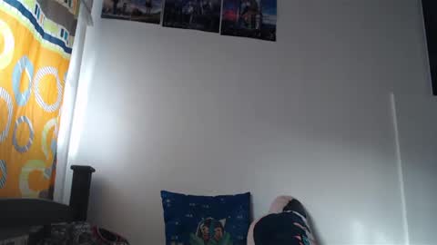 Julfigo online show from February 9, 12:30 pm