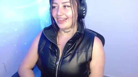  Juliana Torres  online show from February 18, 11:08 pm