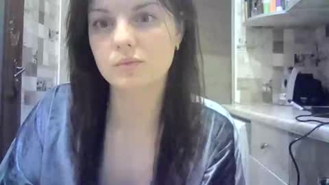julia69009 online show from December 15, 11:53 pm