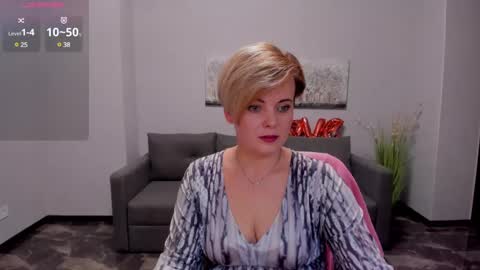 Julia online show from February 17, 12:49 pm