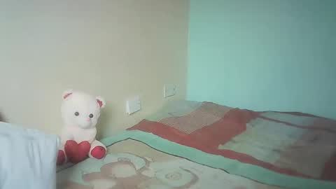 JuliaMack online show from December 12, 8:32 pm