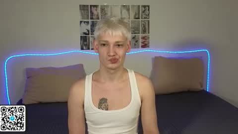 julian_win online show from March 4, 2:36 pm
