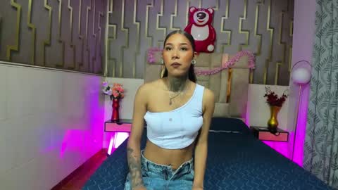 JULIANA online show from January 29, 3:47 pm